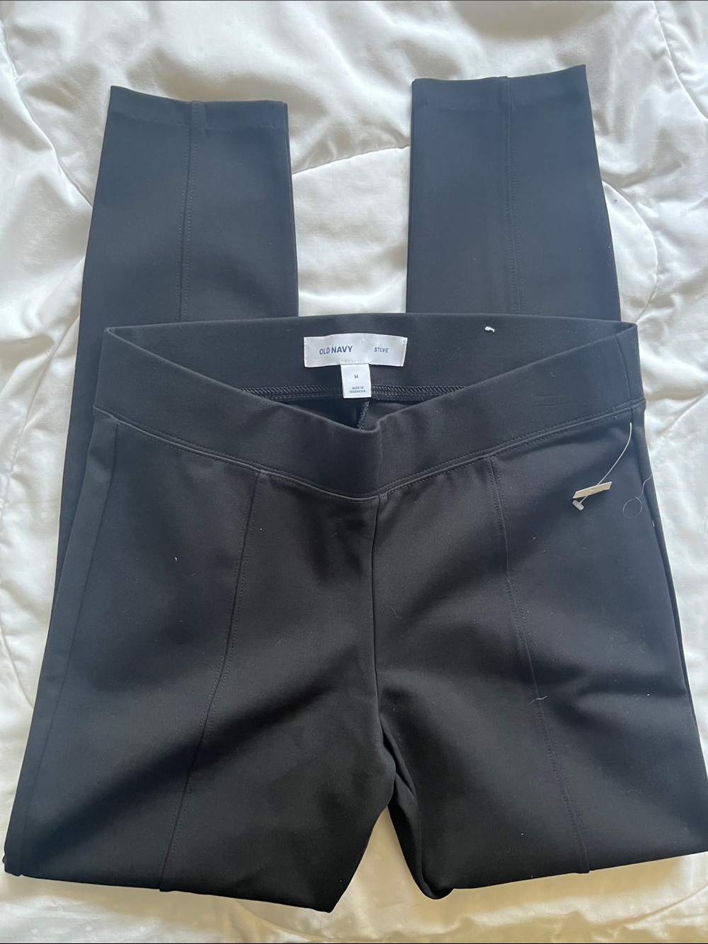 NWT Old Navy Black Ponte Leggings M